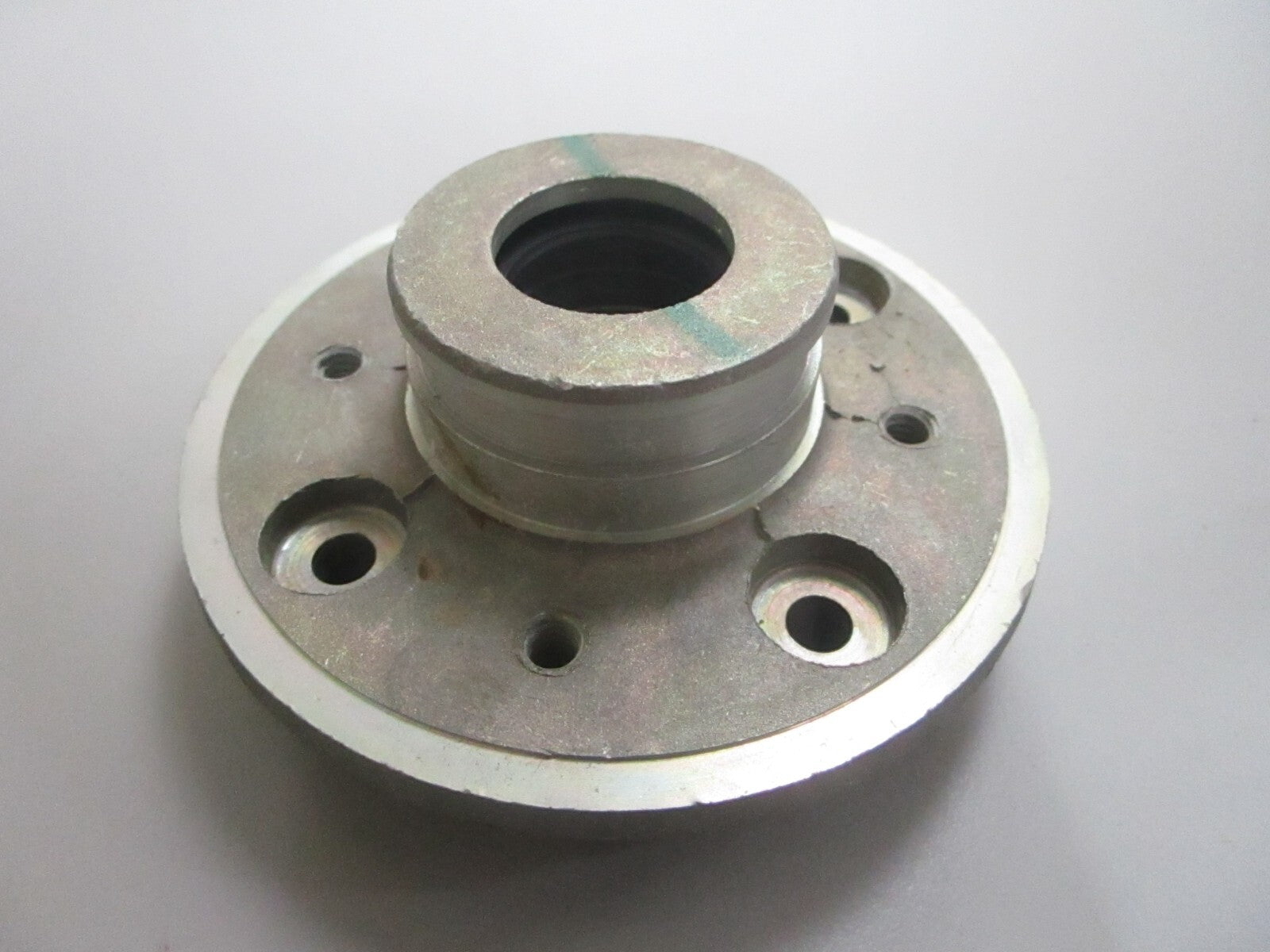 *NEW OEM* 0820 OMC Johnson Evinrude Gearcase Head Ay 381849 0381849 312928