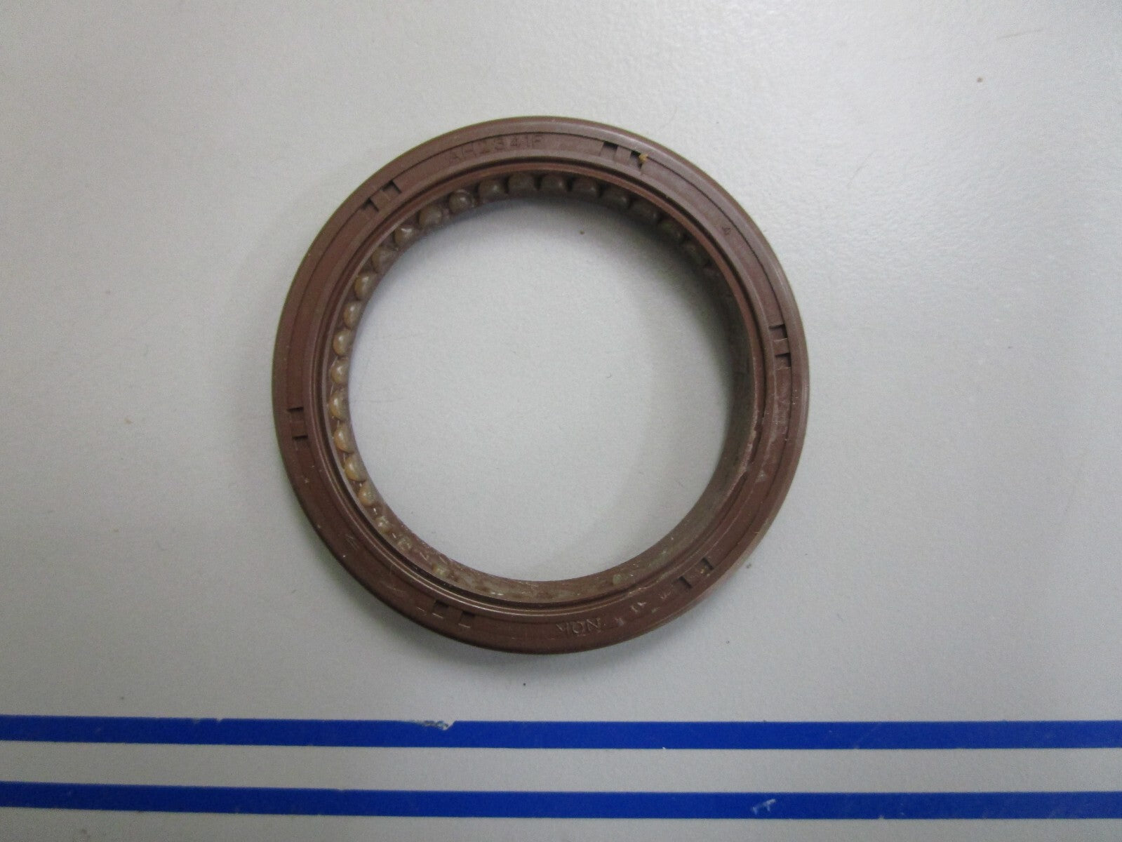 *NEW OEM* 0820 Mercury Quicksilver Seal 25-882714