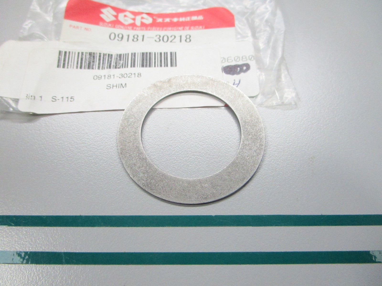 NEW OEM 09181-30218 Suzuki (T:0.8mm ) Shim 0810
