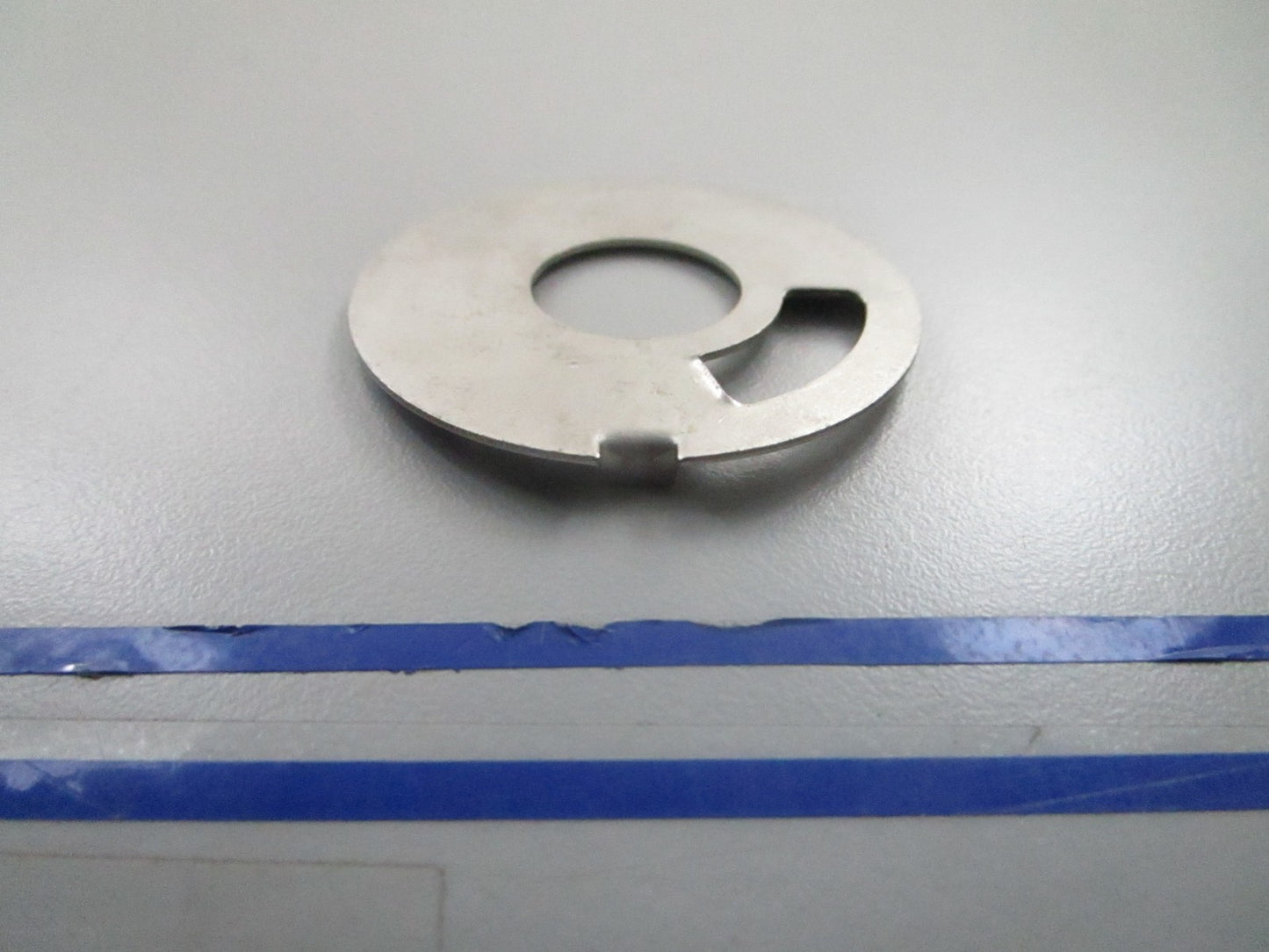 *NEW OEM* 0810 Mercury Quicksilver Plate 33428