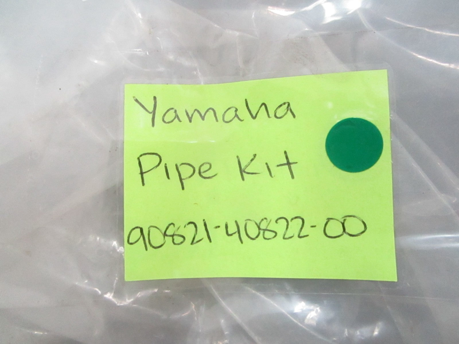 NEW OEM 90821-40822-00 Yamaha Pipe Kit 0820