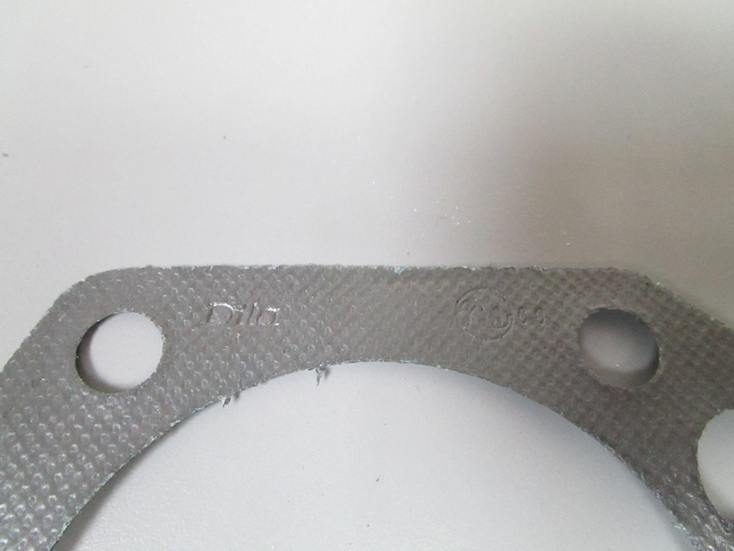 NEW OEM 1112002216 BMW Cylinder Head Gasket 0810