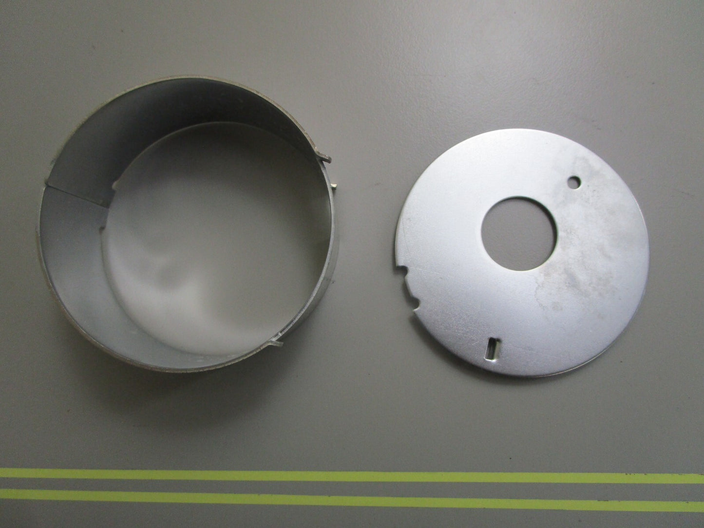 *NEW OEM* 0810 OMC Johnson Evinrude Water Pump & Lier 322896 0322896