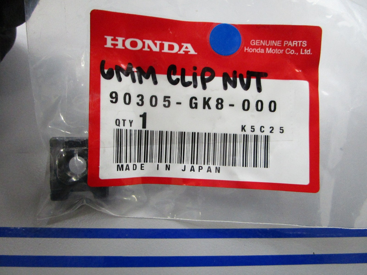 *NEW OEM* 0810 Honda 6mm Clip Nut 90305-GK8-000