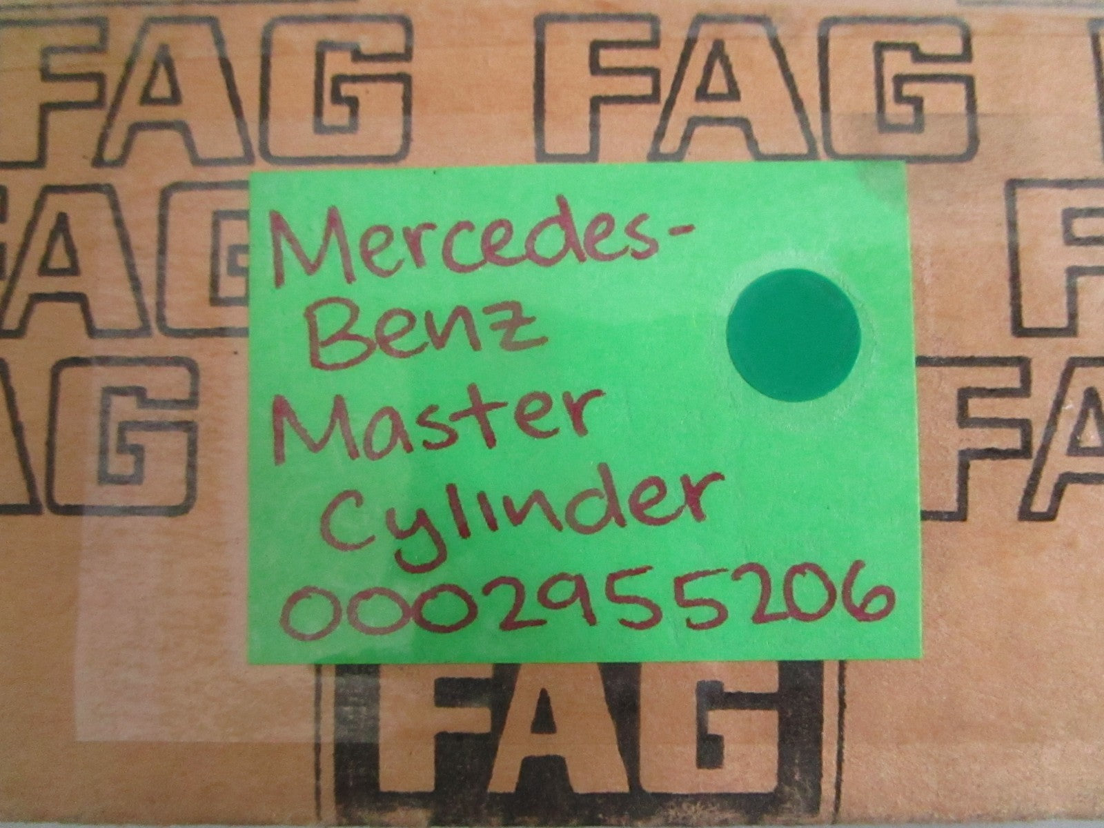 NEW OEM 0002955206 Mercedes-Benz FAG Master Cylinder 0820