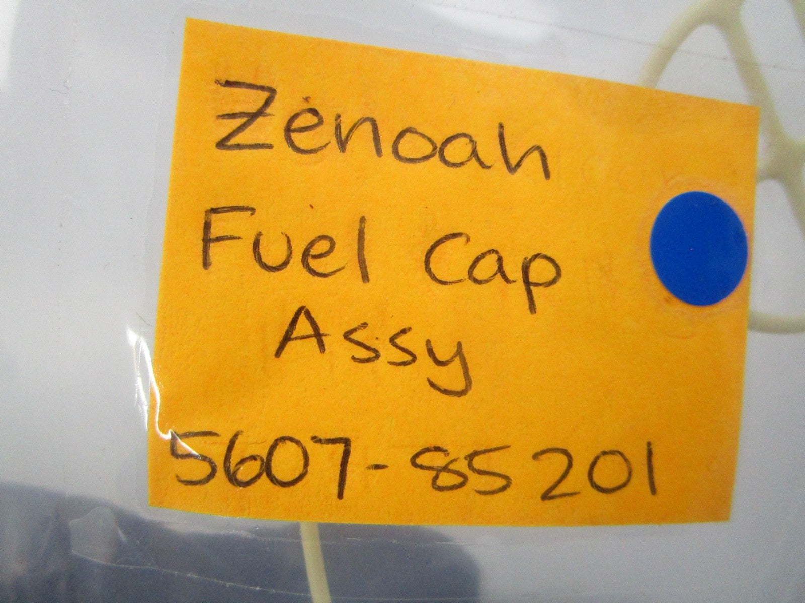 NEW OEM 5607-85201 Zenoah Fuel Cap Assembly 0810
