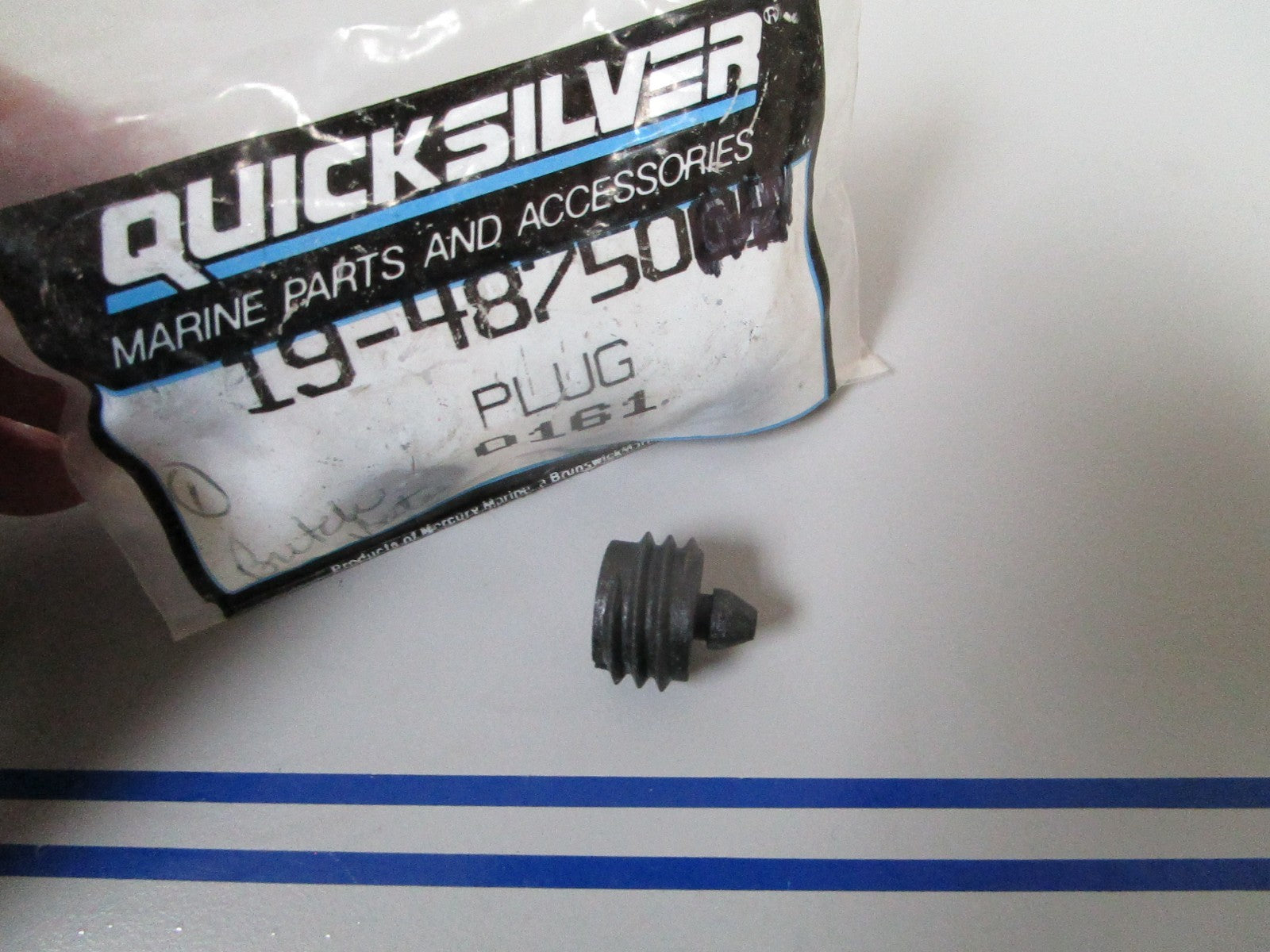 NEW OEM 19-48750 Mercury Quicksilver Plug 0810