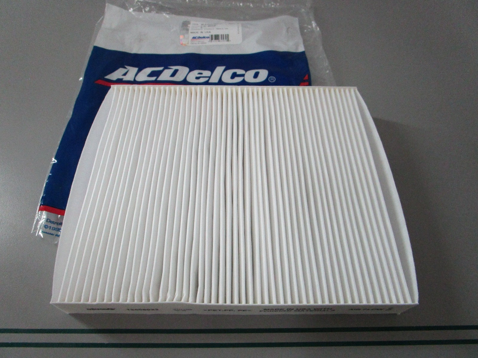 NEW OEM 84983617 CF185F ACDelco Cabin Air Filter 0810