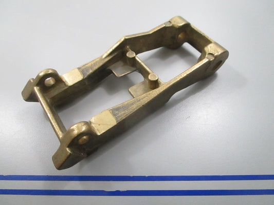 *NEW OEM* 0810 Mercury Quicksilver Bracket 32589