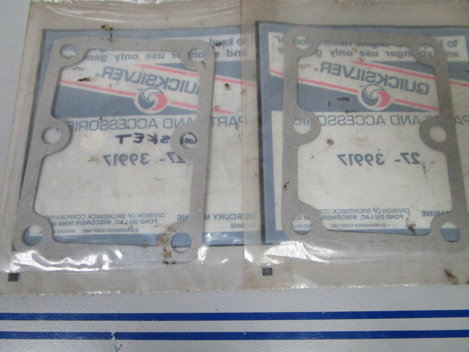 NEW OEM (LOT OF 2) 27-39917 Mercury Quicksilver Gasket 0810
