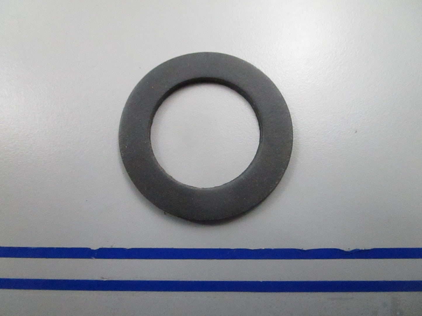 *NEW OEM* 0810 OMC Johnson Evinrude Gasket 5030072