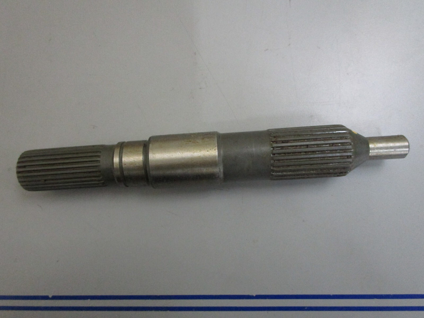*NEW OEM* 0820 Volvo Penta Drive Shaft 855759