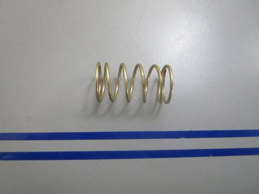 *NEW OEM* 0810 OMC Johnson Evinrude Spring 301803 0301803