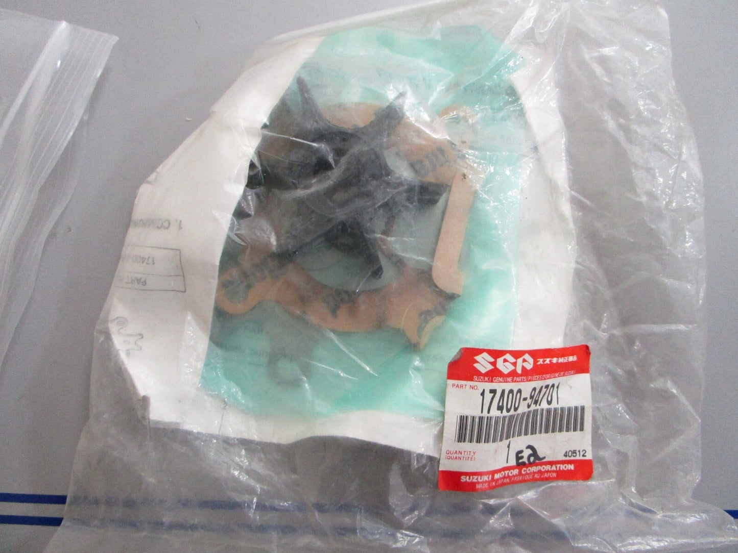 *NEW OEM* 0810 Suzuki Water Pump Kit 17400-94701