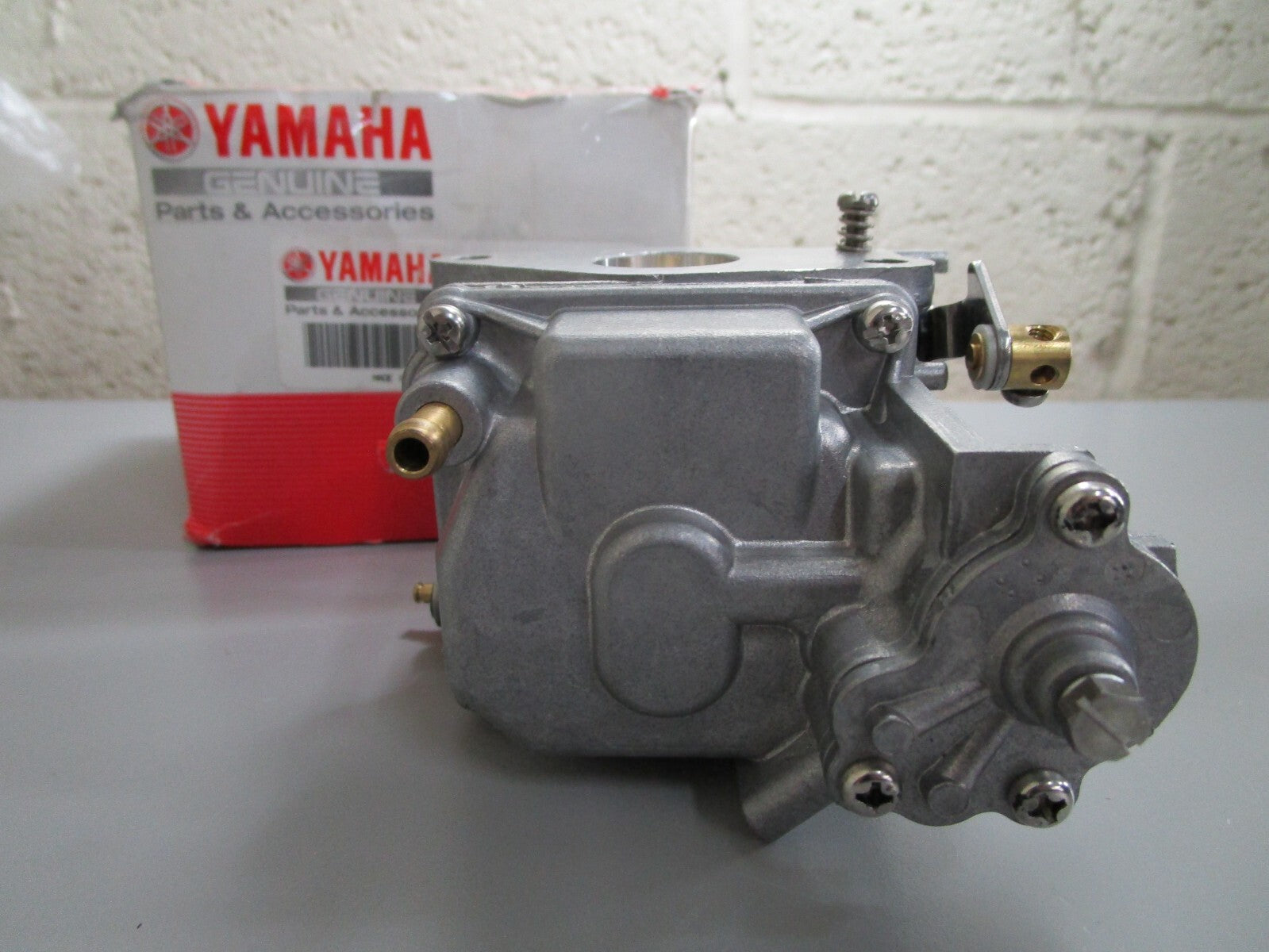 *NEW OEM* 0820 Yamaha Carburetor Assy 66M-14301-12-00