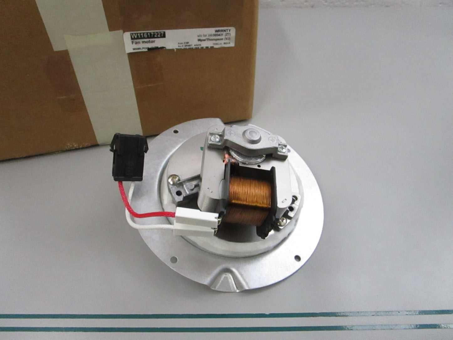 NEW OEM W11617227  Whirlpool Oven Fan Motor 0810