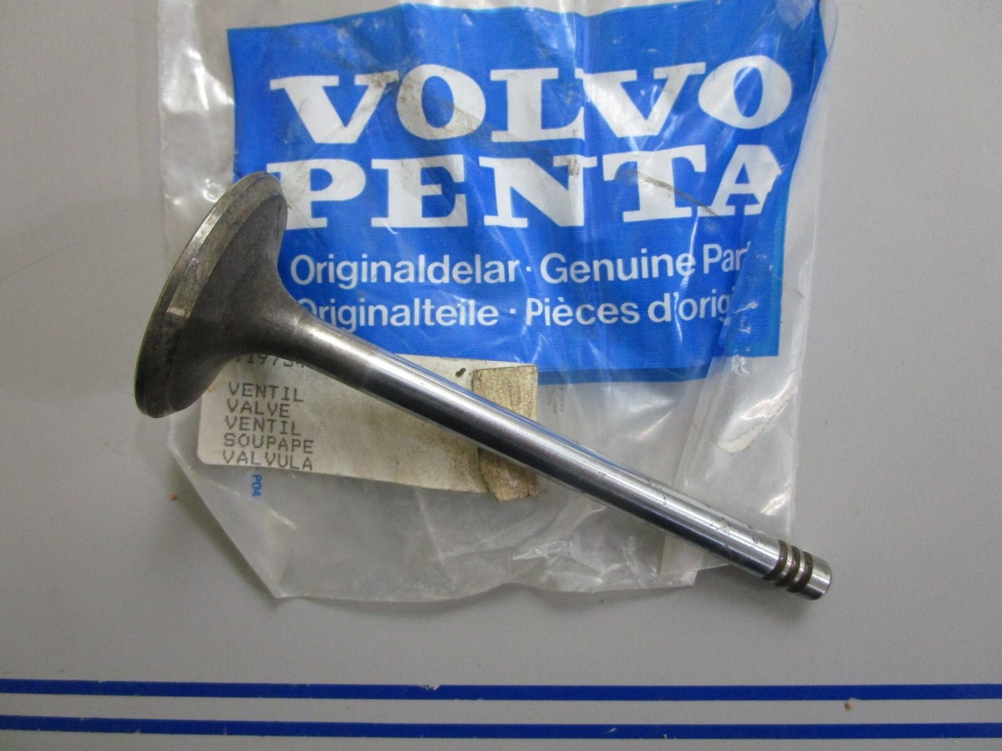 *NEW OEM* 0820 Volvo Penta Inlet Valve 419734