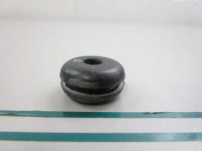 NEW OEM M141901 John Deere Grommet 0810