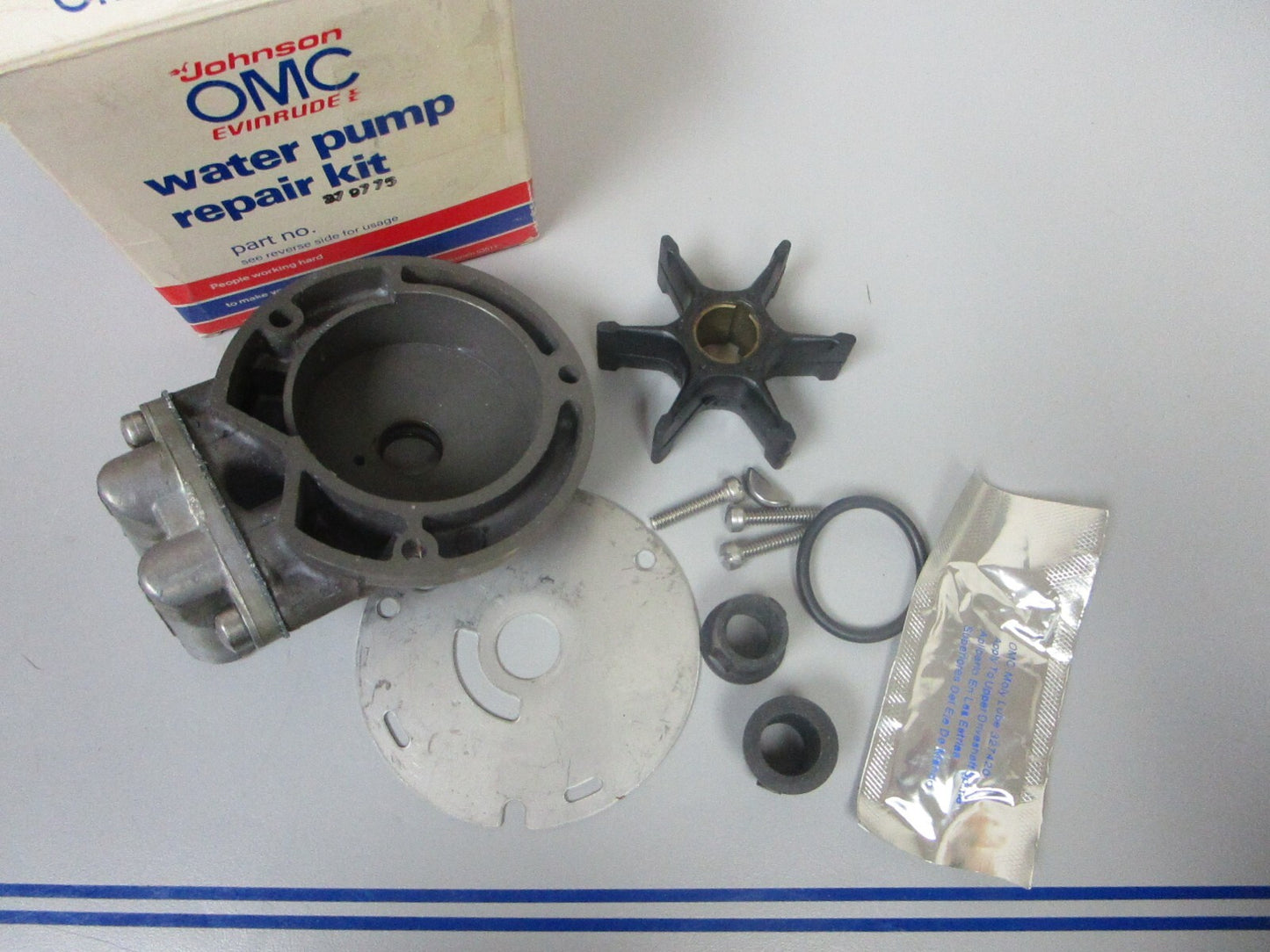 *NEW OEM* 0720 OMC Johnson Evinrude Water Pump Kit 379775 0379775