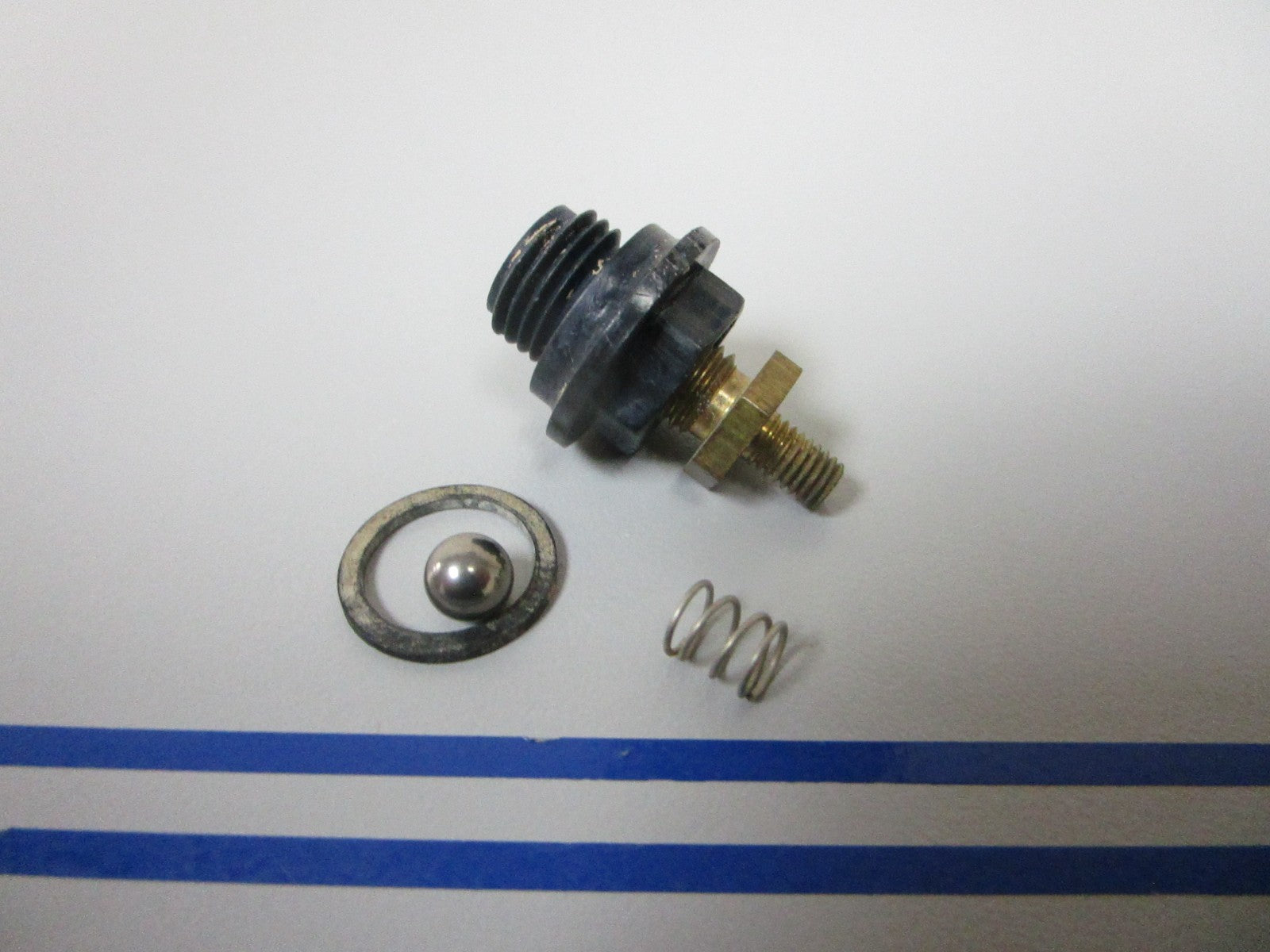 NEW OEM 172574 0172574 OMC Johnson Evinrude Sending Unit Kit 0720