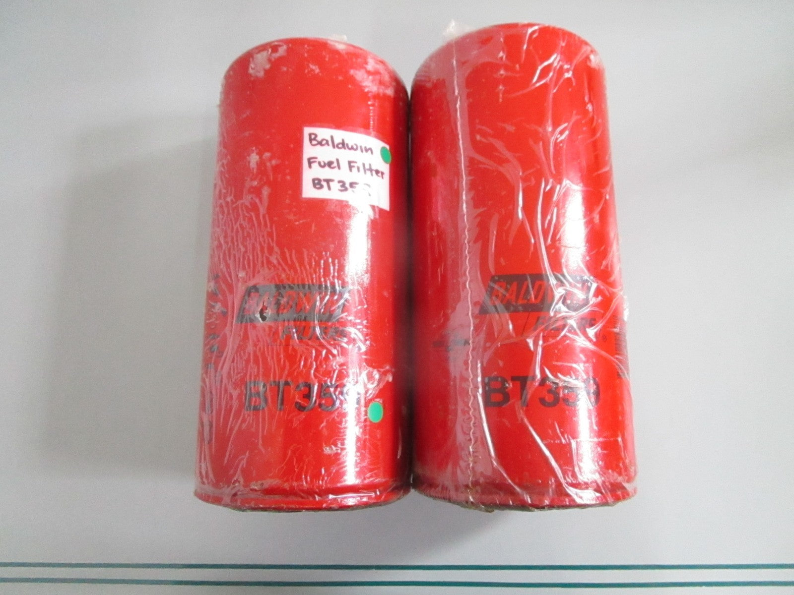 NEW OEM (LOT OF 2) BT359 Baldwin Fuel Filter 0820