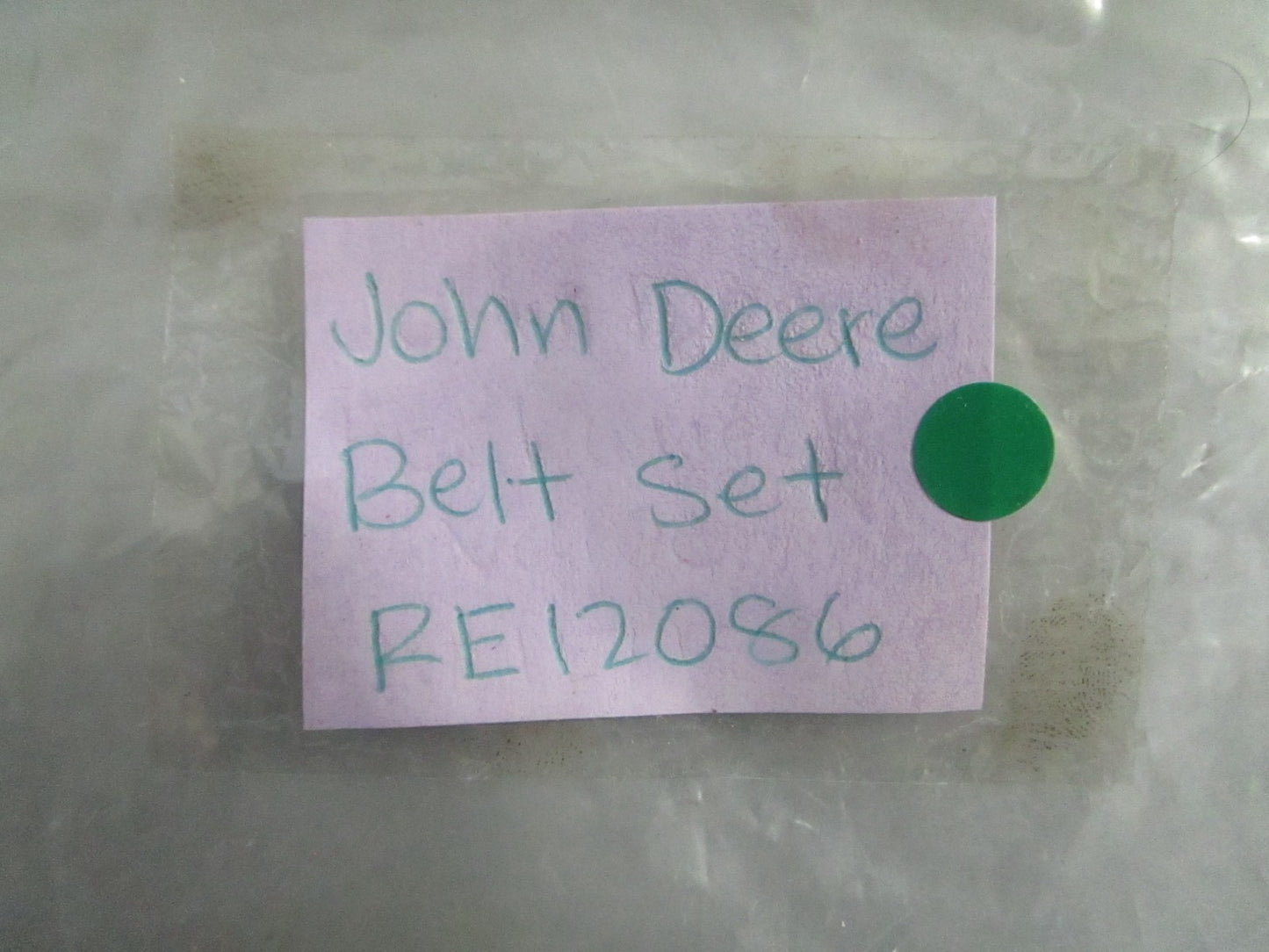 NEW OEM RE12086 John Deere Belt Set 0820