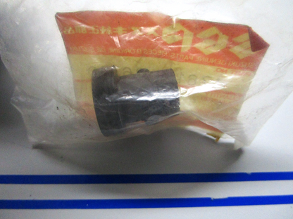 *NEW OEM* 0810 Suzuki Grommet 17612-96300