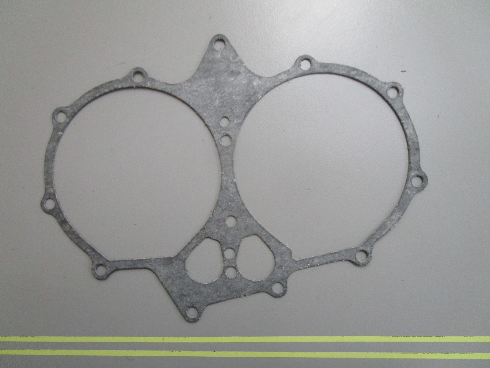 *NEW OEM* 0810 OMC Johnson Evinrude Gasket 304262 0304262