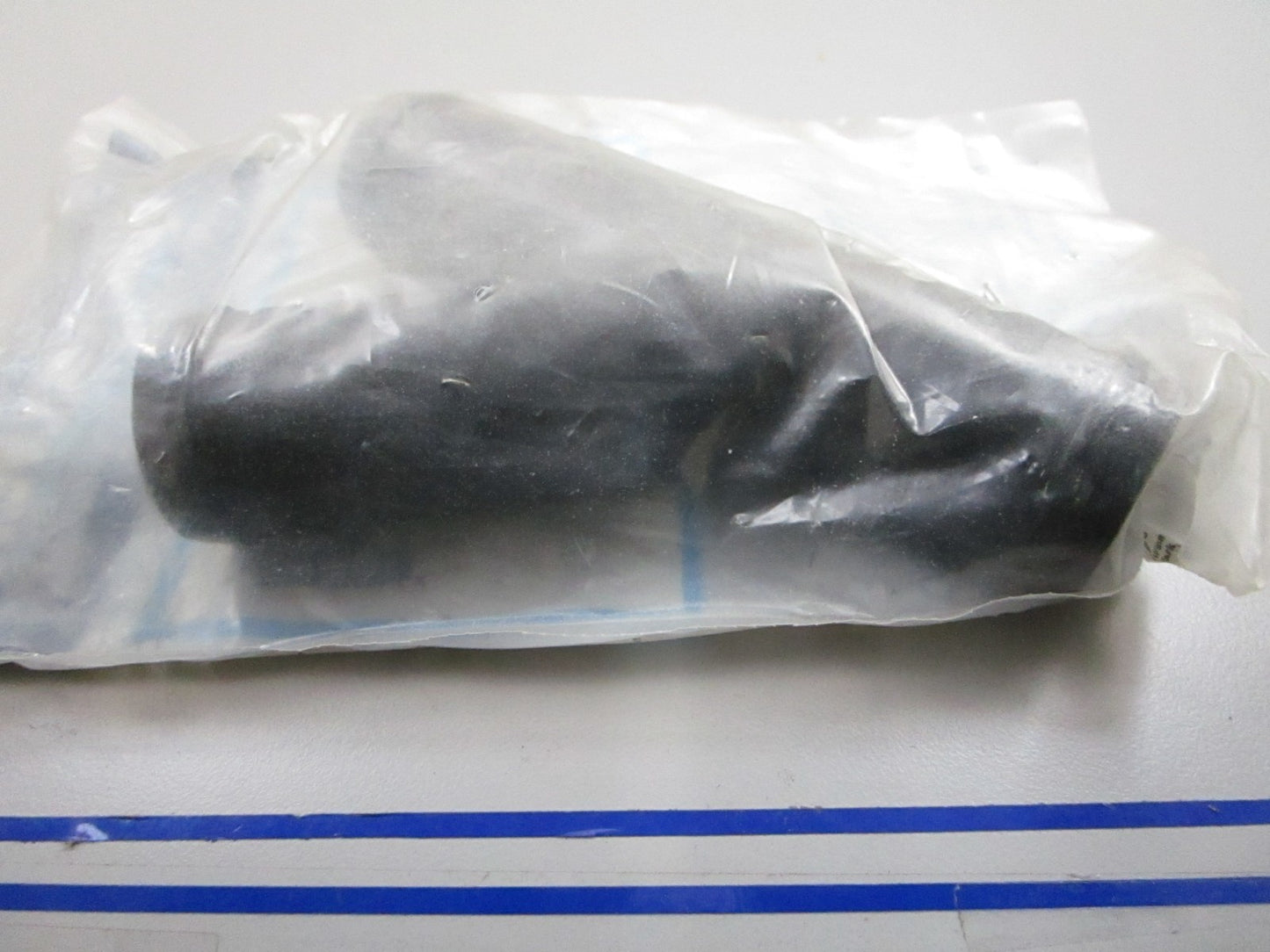 *NEW OEM* 0810 Mercury Quicksilver Fitting 22-864727