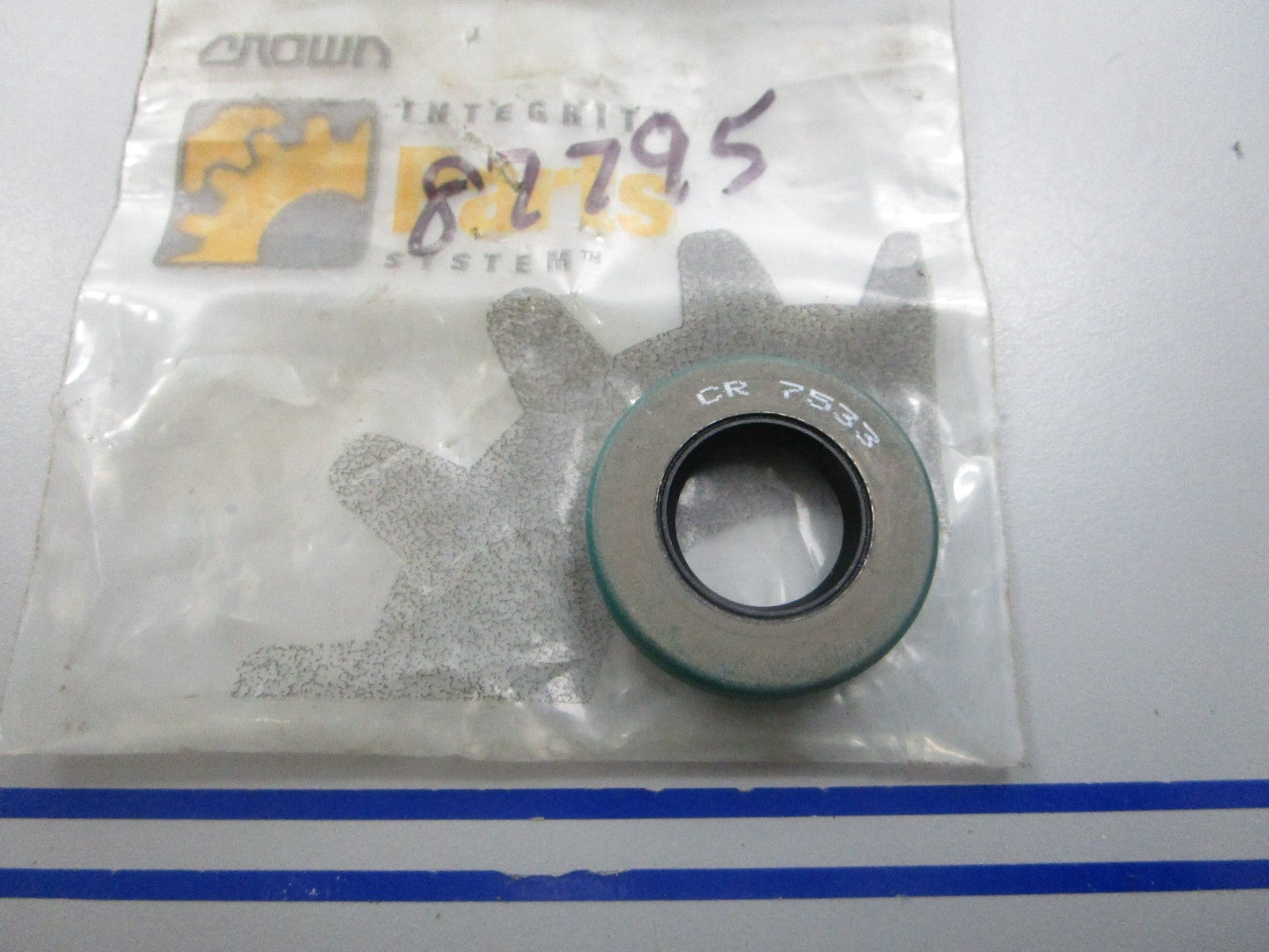 NEW OEM 87795 Crown Oil Seal 0810