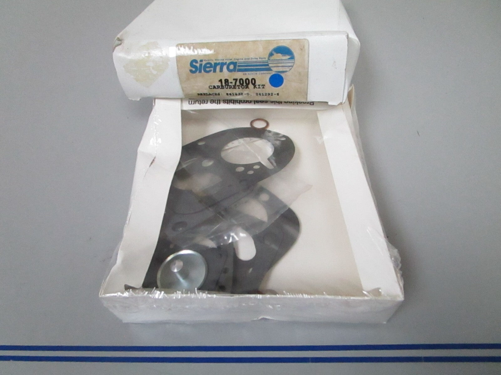 *NEW* 0810 Sierra Carburetor Kit 18-7000 Replaces: 841836-0 841292-6