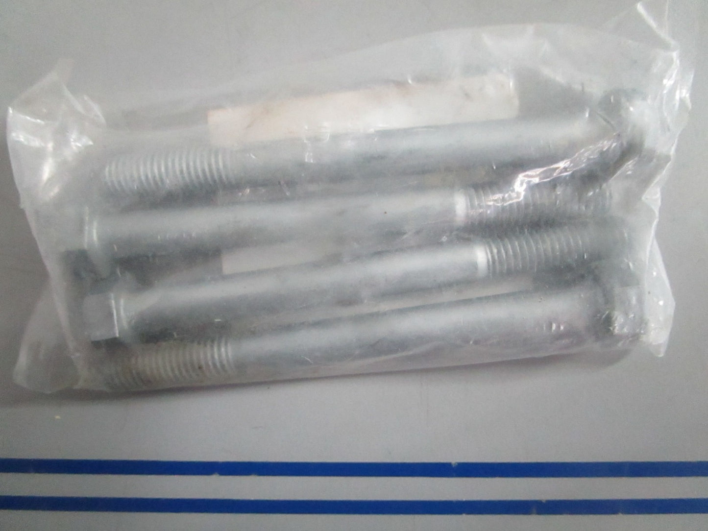 NEW OEM (LOT OF 4) 916113-0885 Tohatsu Bolt 0820