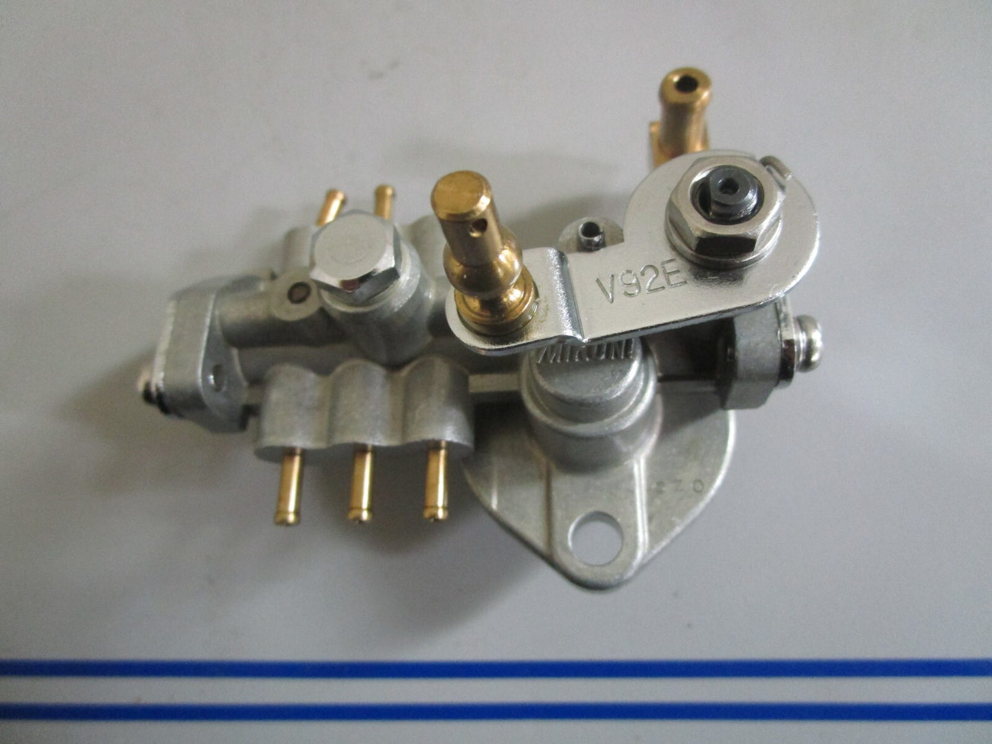 *NEW OEM* 0820 Suzuki Oil Pump Ay 16100-92E11