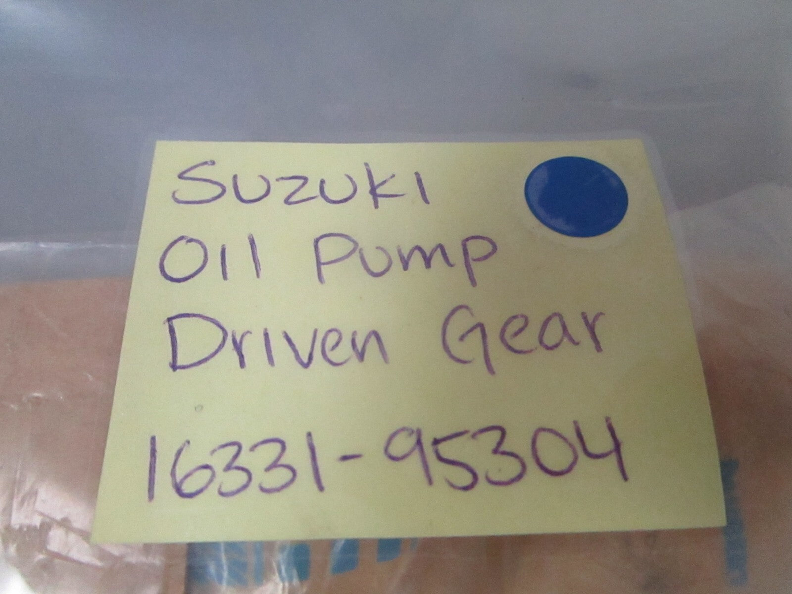 *NEW OEM* 0810 Suzuki Oil Pump Driven Gear 16331-95304