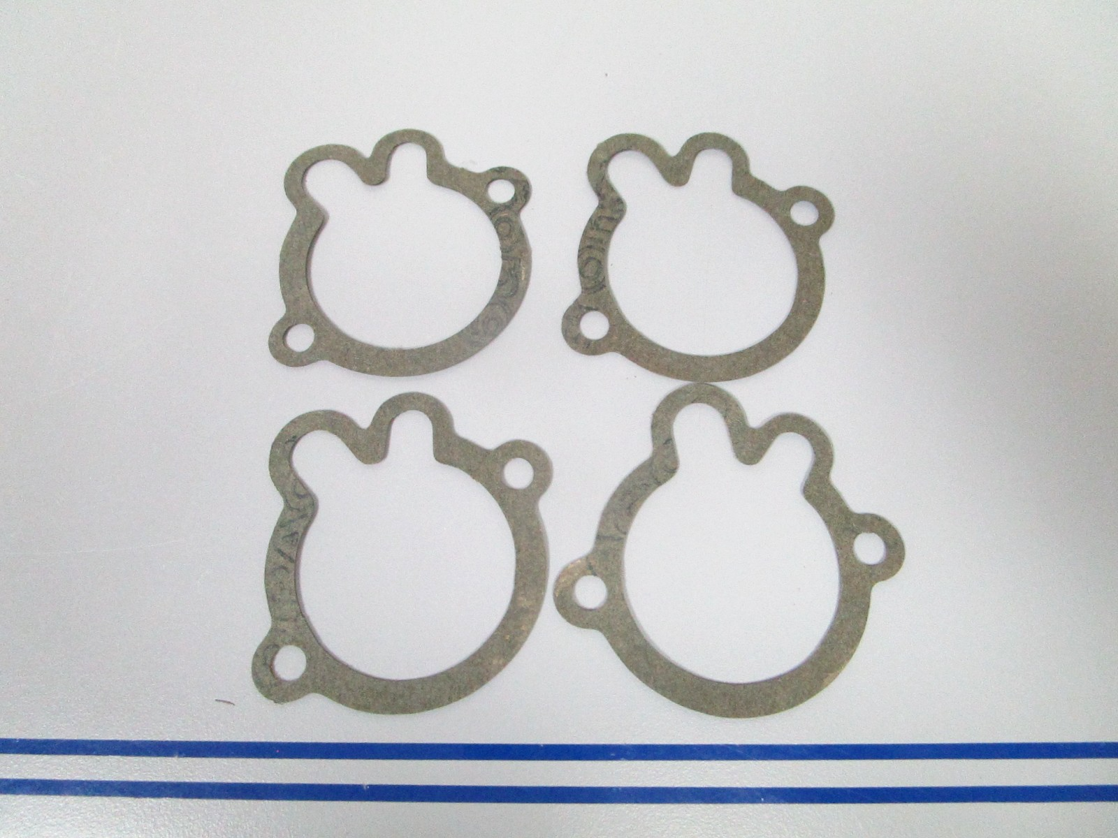 NEW OEM (LOT OF 4) 305441 0305441 OMC Johnson Evinrude Gasket 0810