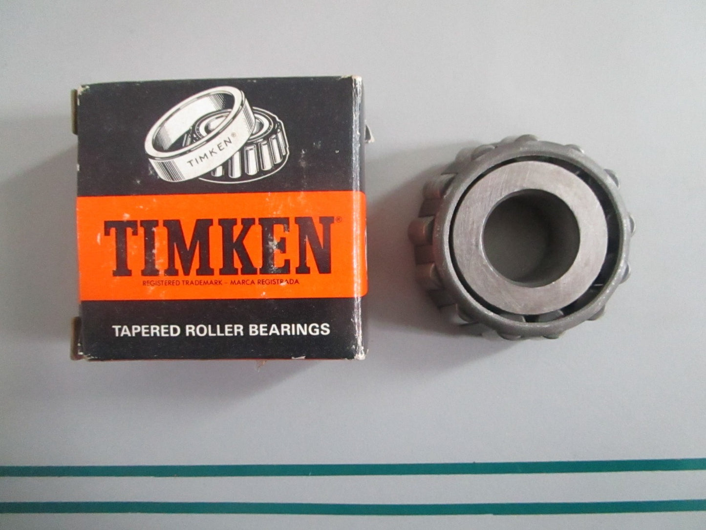 NEW OEM 1775 Timken Tapered Roller Bearing 0820