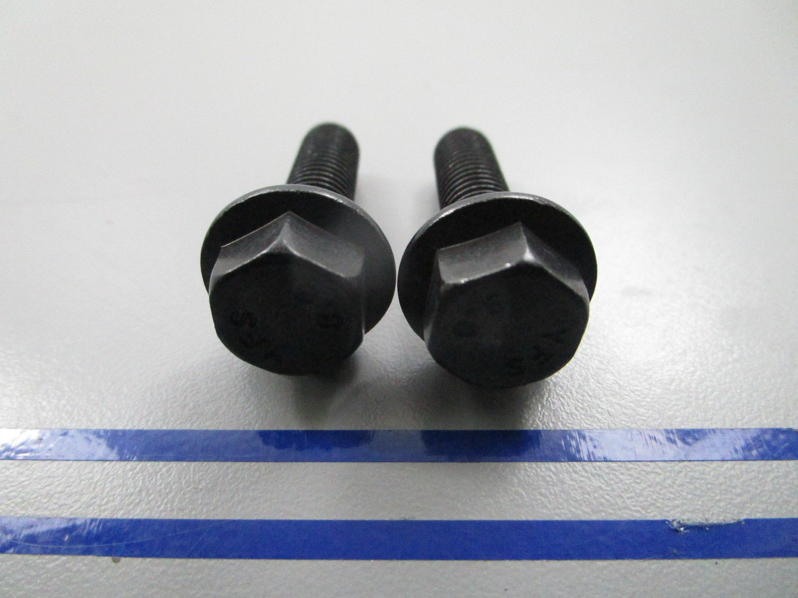 *NEW OEM* (LOT OF 2) 0810 Volvo Penta Flange Screw 995464