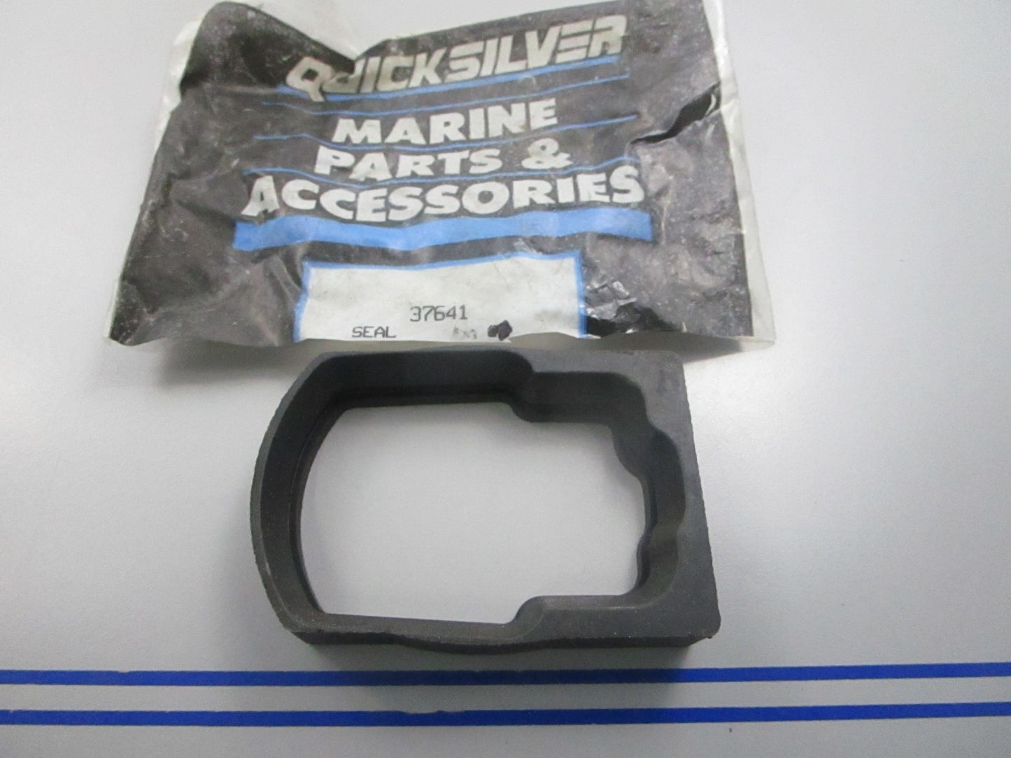 NEW OEM 37641 Mercury Quicksilver Seal 0810