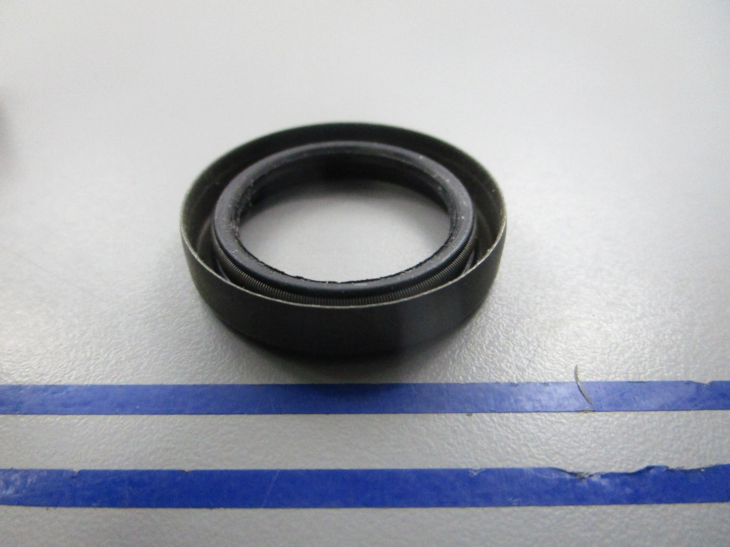 NEW OEM 28427 Tecumseh Oil Seal 0810