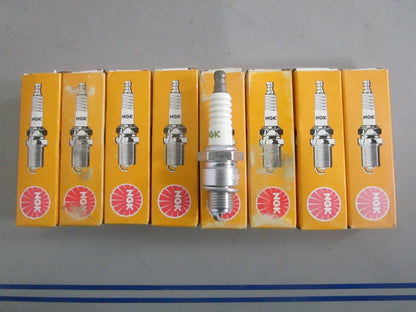 NEW OEM (LOT OF 8) BP8H-N-10 NGK Spark Plug 0820
