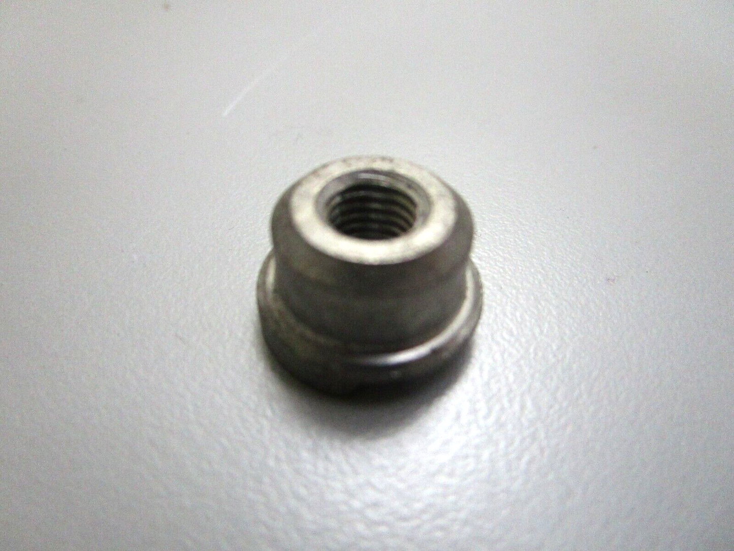 *NEW OEM* 0750 Mercury Quicksilver PIVOT NUT 48003