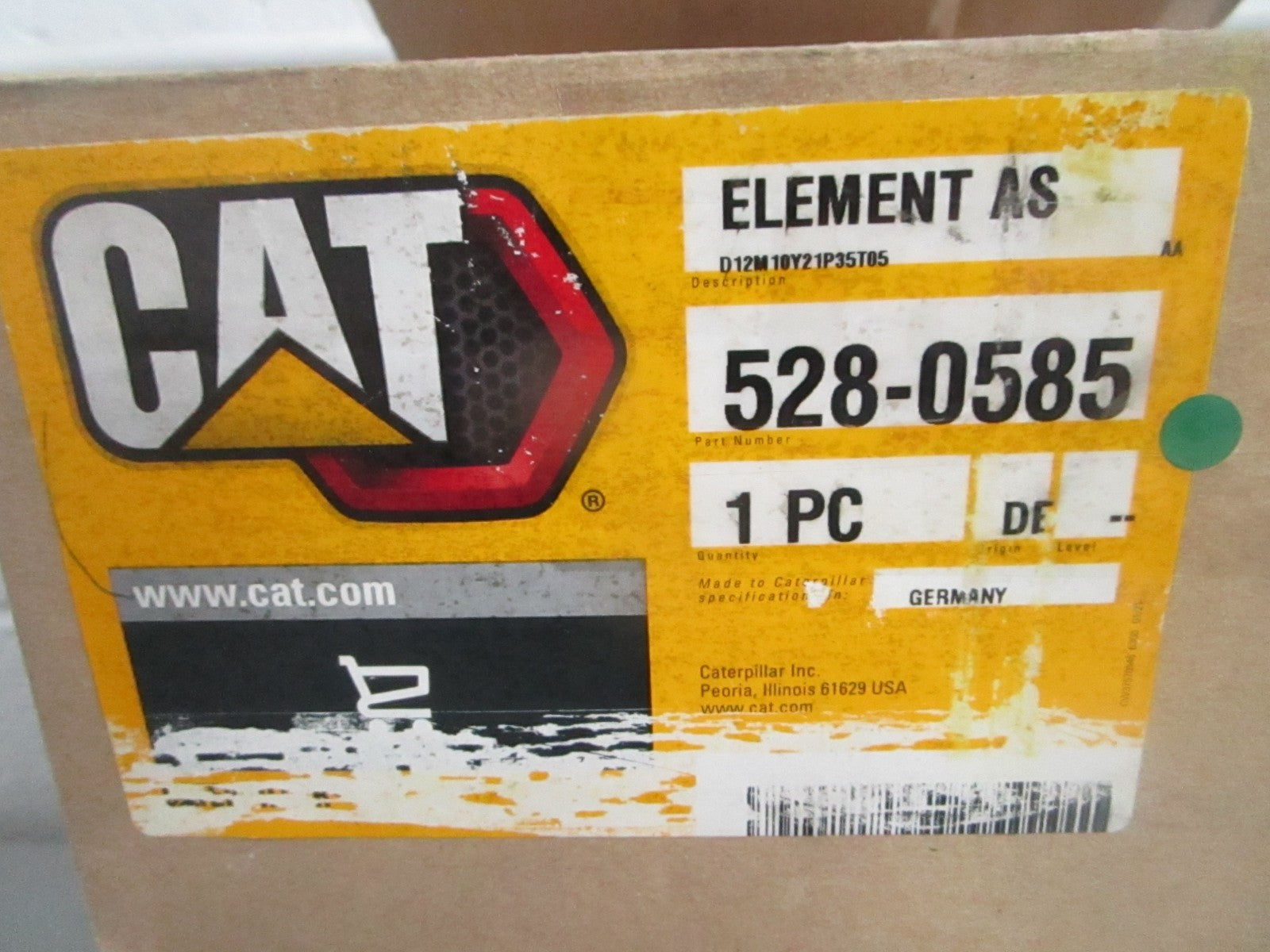 Caterpillar NEW OEM Air Filter Assy 528-0585 Engine D3K2 D5K2 420F2 0820