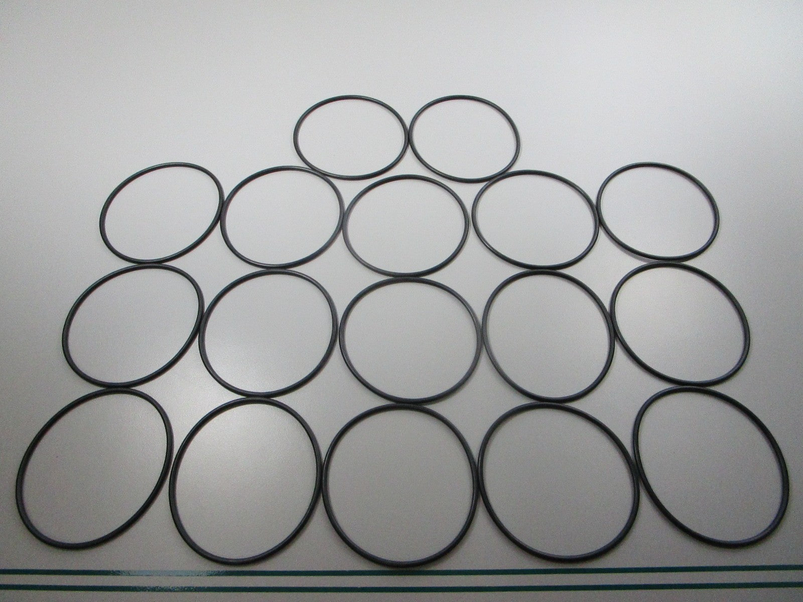 NEW OEM (LOT OF 17) 305121 0305121 OMC Johnson Evinrude O-Ring 0810