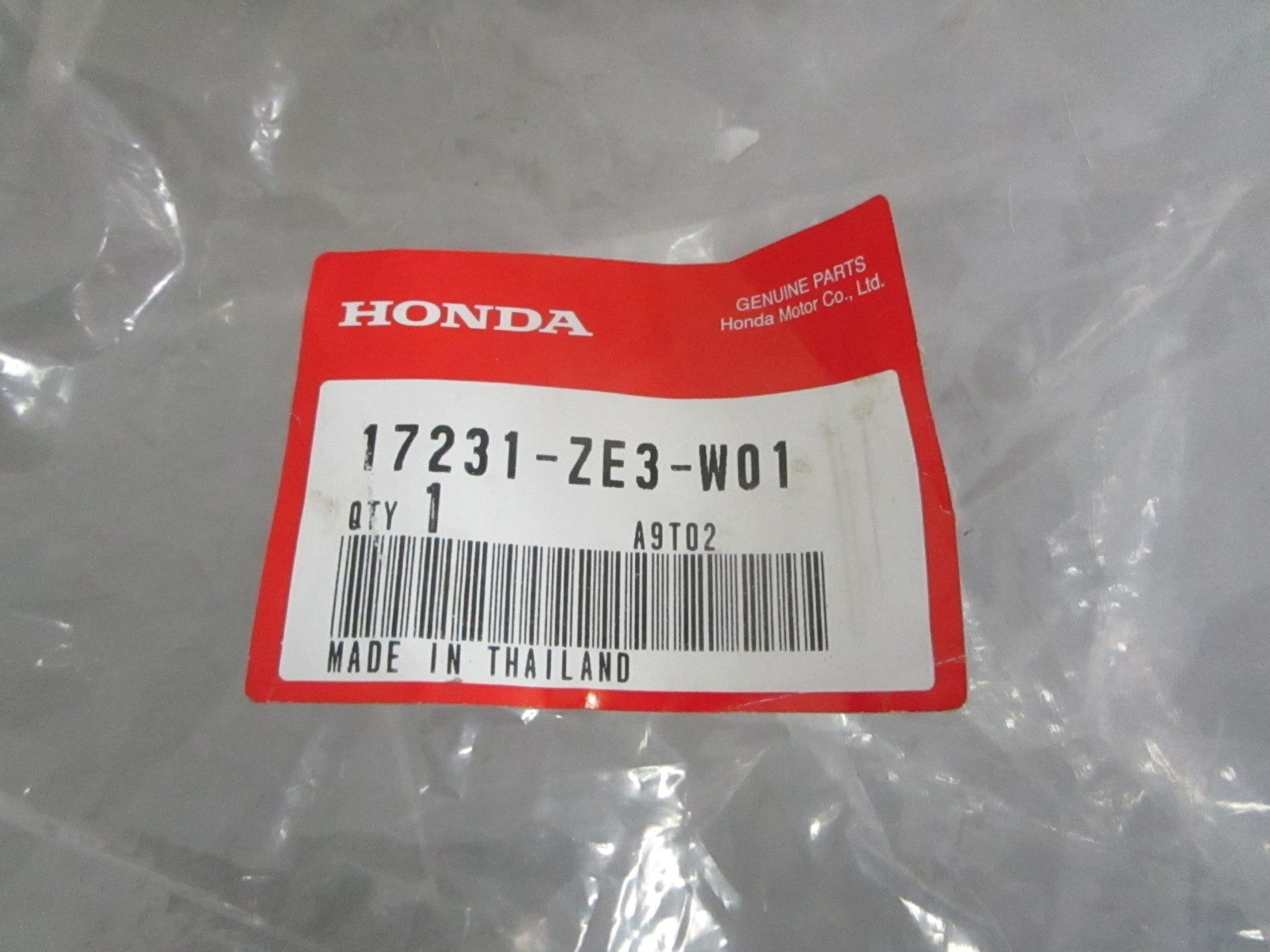 *NEW OEM* 0820 Honda Air Filter Cover 17231-ZE3-W01