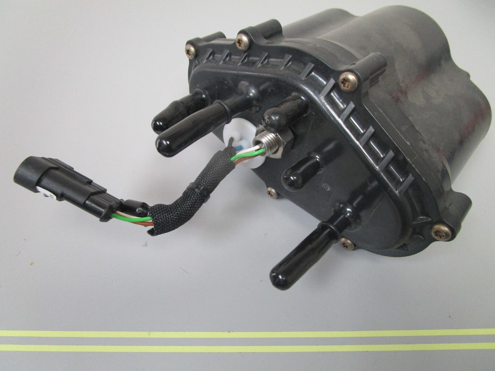 *NEW OEM* 0720 OMC Johnson Evinrude Fuel Pump Assembly 5009833