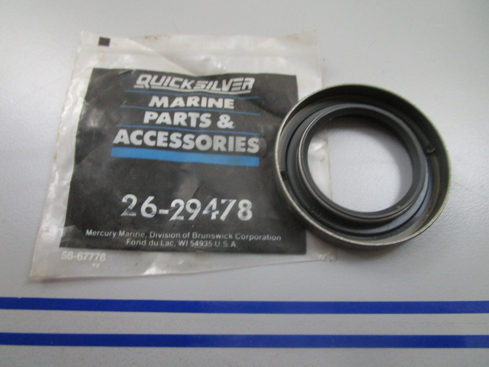 *NEW OEM* 0770 Mercury Quicksilver Seal 26-29478
