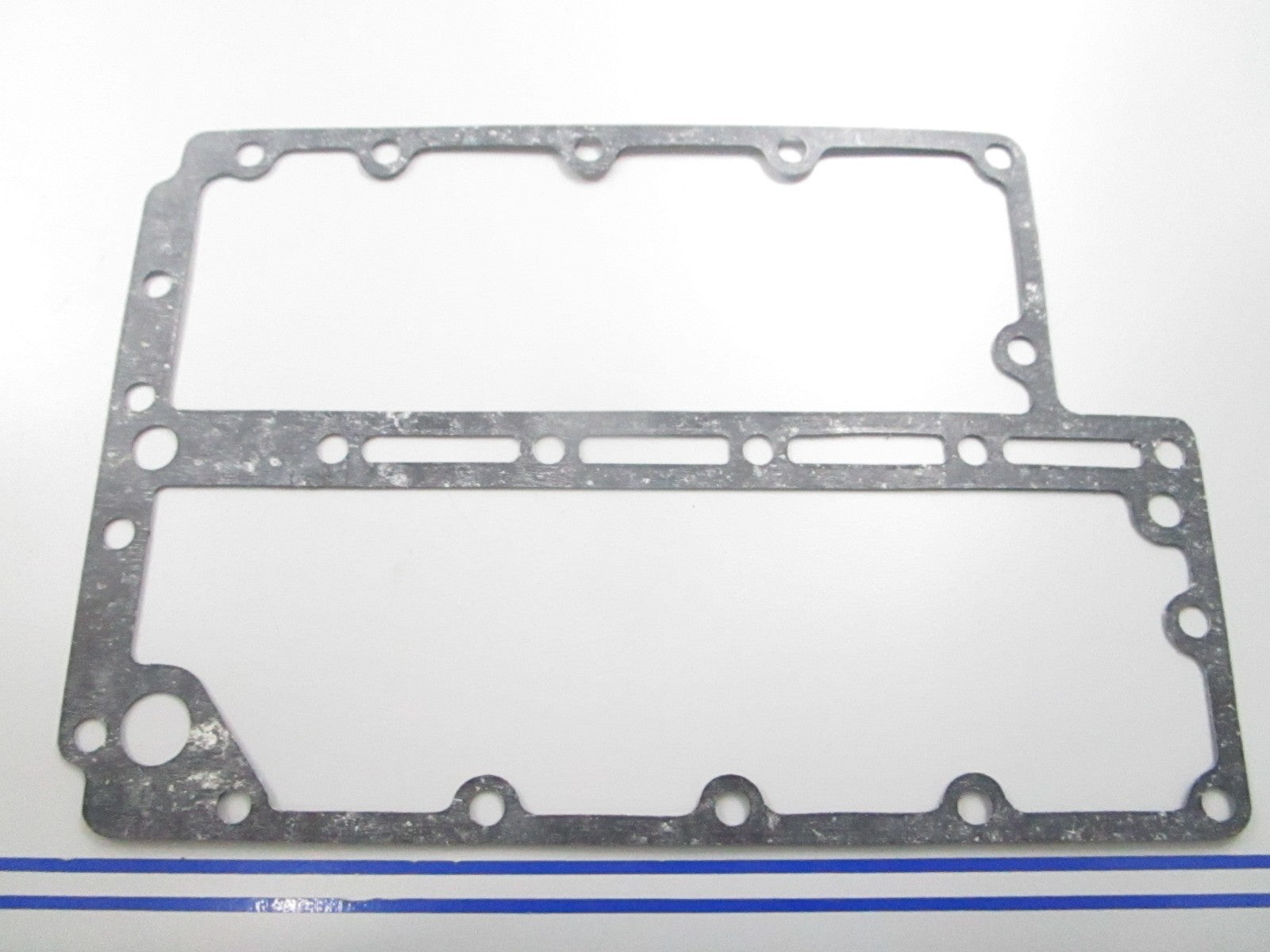 *NEW OEM* 0810 OMC Johnson Evinrude Gasket 317914 0317914