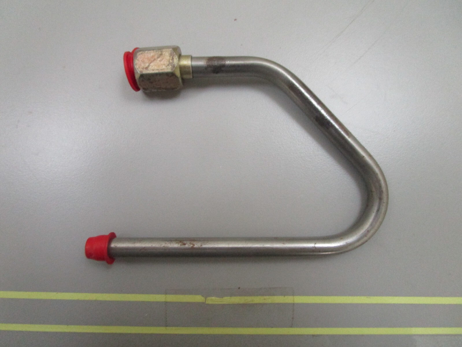 *NEW* 0810 Cummins Fuel Supply Tube C0149188900