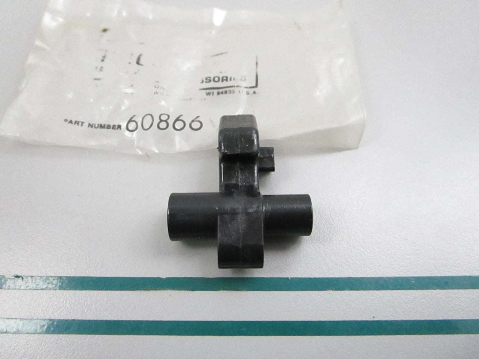 NEW OEM 60866 Mercury Quicksilver Cover Latch 0810