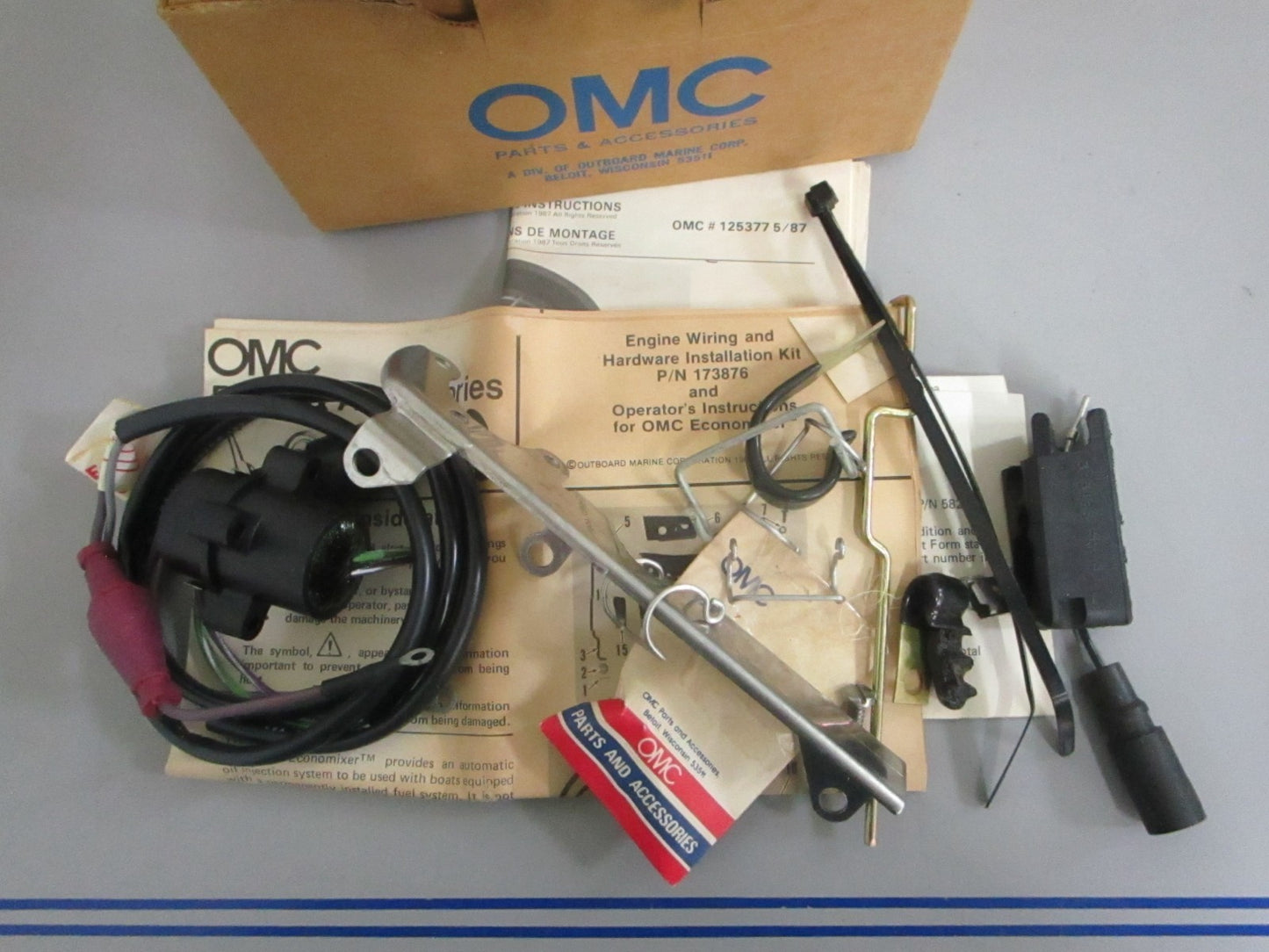 *NEW OEM* 0820 OMC Johnson Evinrude Oil Control Module Kit 173876 0173876